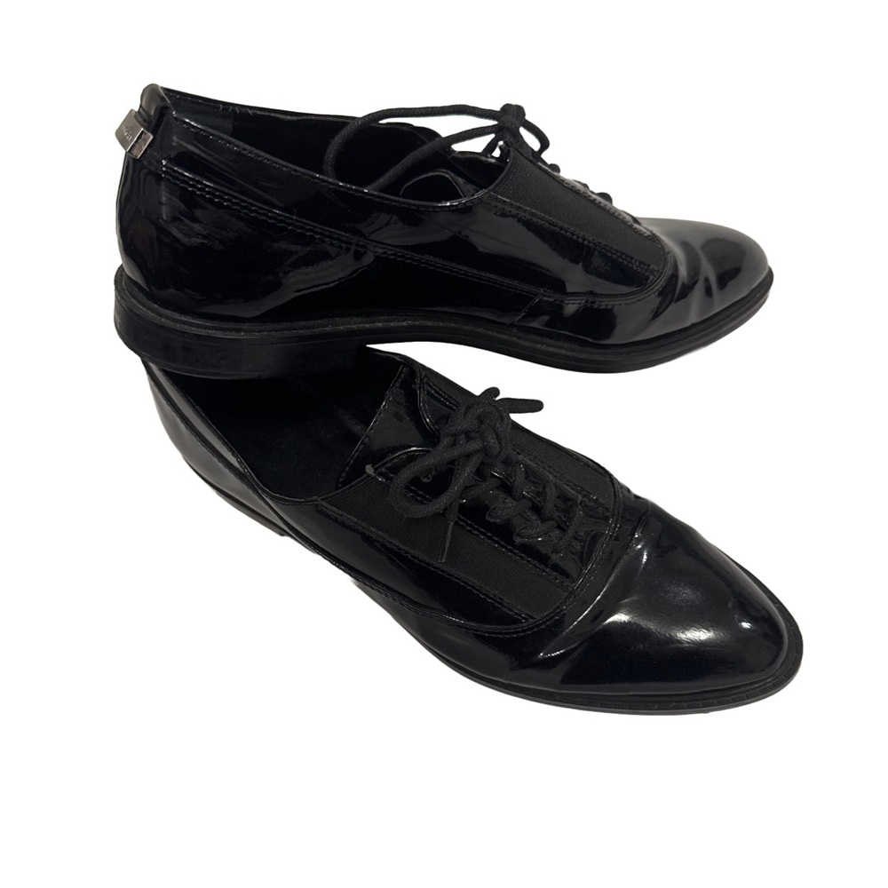 Calvin Klein Della Oxfords 7.5 Black Patent Lace-Up Pointed Dark Academia Preppy
